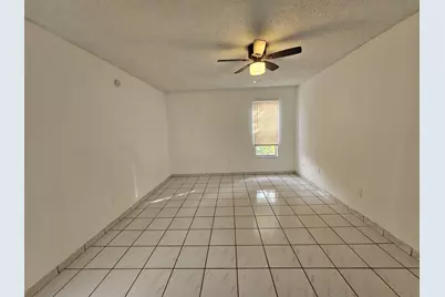 2800 NW 56th Avenue #E201, Lauderhill, FL 33313 - Photo 5