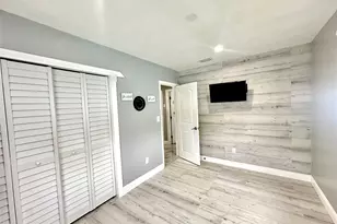 2250 NW 196th St, Miami Gardens, FL 33056 - Photo 9