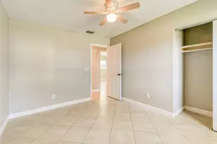 332 NE Cullman Ct, Port Saint Lucie, FL 34983 - Photo 21