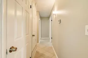 332 NE Cullman Ct, Port Saint Lucie, FL 34983 - Photo 15