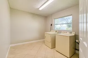 332 NE Cullman Ct, Port Saint Lucie, FL 34983 - Photo 13