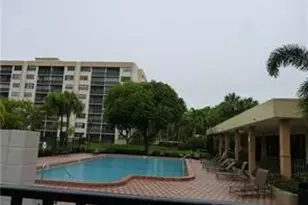 1248 S Military Trail, Deerfield Beach, FL 33442 - Photo 15