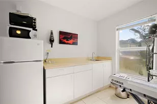 2210 S 34th St, Fort Pierce, FL 34947 - Photo 3