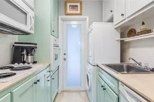 1221 Hillsboro Mile, Pompano Beach, FL 33062 - Photo 29