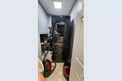 787 Crystal Lake Drive, Deerfield Beach, FL 33064 - Photo 7