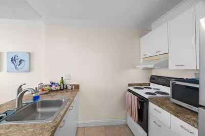 777 S Federal Hy #811-D, Pompano Beach, FL 33062 - Photo 31