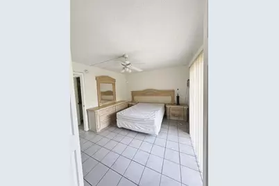 85 Northampton, West Palm Beach, FL 33417 - Photo 11