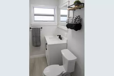 5456 NE 3rd Terrace, Oakland Park, FL 33334 - Photo 19