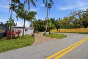 100 NE 22nd St, Wilton Manors, FL 33305 - Photo 53