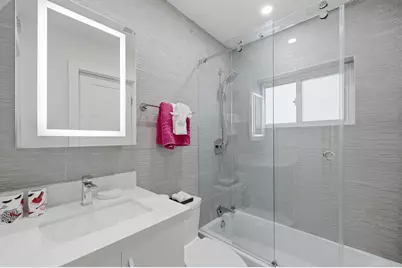 100 NE 22nd Street, Wilton Manors, FL 33305 - Photo 23
