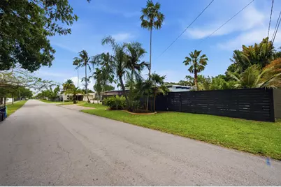 100 NE 22nd Street, Wilton Manors, FL 33305 - Photo 33