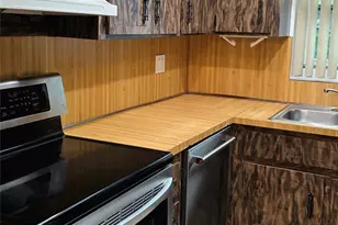 10571 NW 45th St, Coral Springs, FL 33065 - Photo 3