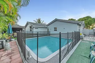 2501 NW 98th Way, Coral Springs, FL 33065 - Photo 23