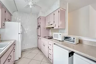 2317 Garfield St, Hollywood, FL 33020 - Photo 13