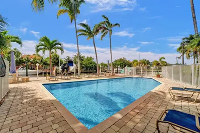 1395 S Ocean Boulevard #402, Pompano Beach, FL 33062 - Photo 9
