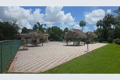 3251 Holiday Springs Boulevard #302, Margate, FL 33063 - Photo 31