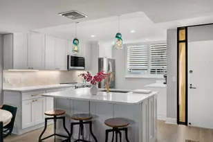 1825 Tarpon Ln, Vero Beach, FL 32960 - Photo 1