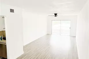 3710 NW 21st St, Lauderdale Lakes, FL 33311 - Photo 17