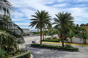 525 N Ocean Blvd, Pompano Beach, FL 33062 - Photo 43