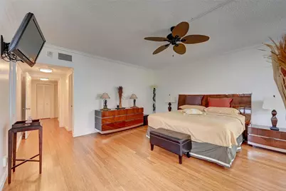 525 N Ocean Boulevard #T-2, Pompano Beach, FL 33062 - Photo 13