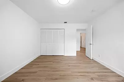 701 NW 77th Avenue, Plantation, FL 33324 - Photo 25