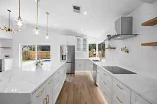 701 NW 77th Ave, Plantation, FL 33324 - Photo 19