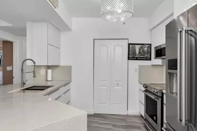 1830 Radius Drive #912, Hollywood, FL 33020 - Photo 5