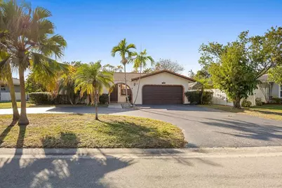 1060 NW 82nd Avenue, Coral Springs, FL 33071 - Photo 15