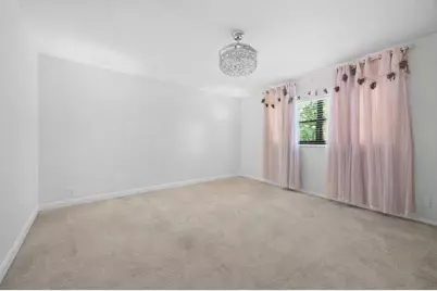 1060 NW 82nd Avenue, Coral Springs, FL 33071 - Photo 9