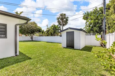 3231 NE 27 Terrace, Lighthouse Point, FL 33064 - Photo 9