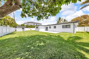 3231 NE 27th Terrace, Pompano Beach, FL 33064 - Photo 7