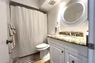 2301 NW 33rd St, Oakland Park, FL 33309 - Photo 15