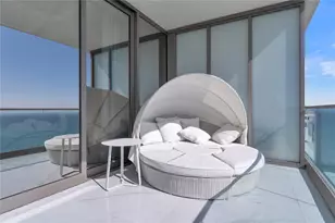 18975 Collins Ave, North Miami Beach, FL 33160 - Photo 43