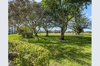 3090 N Course Drive #112, Pompano Beach, FL 33069 - Photo 23