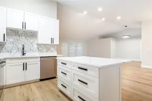 6411 NW 54th Dr, Coral Springs, FL 33067 - Photo 7