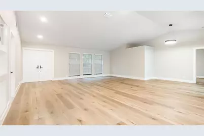 6411 NW 54th Drive, Coral Springs, FL 33067 - Photo 11