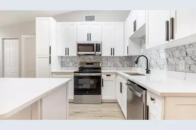 6411 NW 54th Drive, Coral Springs, FL 33067 - Photo 9