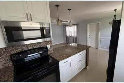276 Monaco F, Delray Beach, FL 33446 - Photo 5
