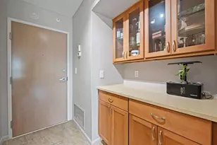 340 Sunset Dr, Fort Lauderdale, FL 33301 - Photo 9