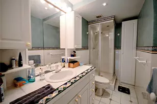 1301 River Reach Dr, Fort Lauderdale, FL 33315 - Photo 17