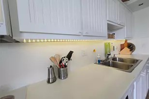 1301 River Reach Dr, Fort Lauderdale, FL 33315 - Photo 15