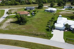 4239 E Gator Cir, Cape Coral, FL 33909 - Photo 29