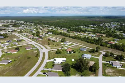 4239 E Gator Circle, Cape Coral, FL 33909 - Photo 15