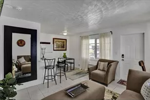 820 NE 16th Ave, Fort Lauderdale, FL 33304 - Photo 5