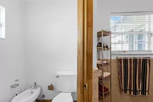 9231 N Cypress Cir, Miramar, FL 33025 - Photo 27