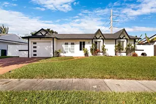 9231 N Cypress Cir, Miramar, FL 33025 - Photo 47