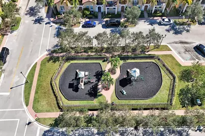 1226 SW 147th Terrace #1226, Pembroke Pines, FL 33027 - Photo 23