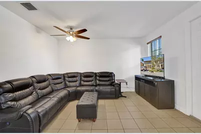 1226 SW 147th Terrace #1226, Pembroke Pines, FL 33027 - Photo 31