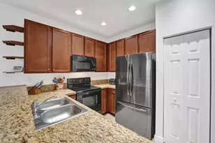 1226 SW 147th Ter, Hollywood, FL 33027 - Photo 35