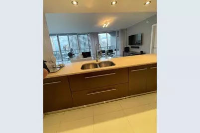 465 Brickell Avenue #1201, Miami, FL 33131 - Photo 5